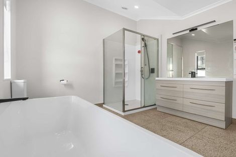 Photo of property in 135 Baverstock Road, Nawton, Hamilton, 3200