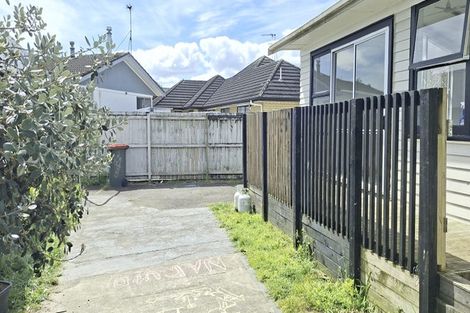 Photo of property in 44b Kelvin Road, Papakura, 2110
