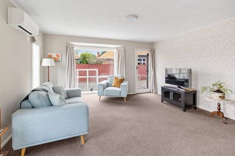 Photo of property in 1/127 Wai-iti Road, Highfield, Timaru, 7910