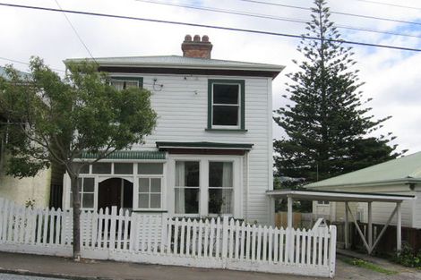 Photo of property in 36 Porritt Avenue, Mount Victoria, Wellington, 6011