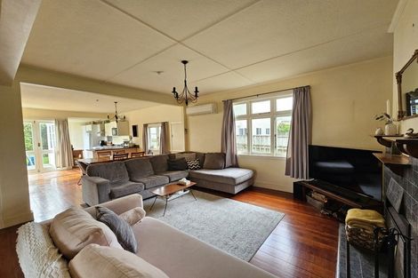 Photo of property in 35 Awatea Street, Ranui, Porirua, 5024