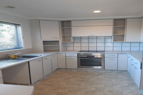 Photo of property in 6 Tirita Street, Kawaha Point, Rotorua, 3010