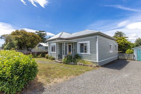 Photo of property in 5 Rawhiti Street, Dannevirke, 4930