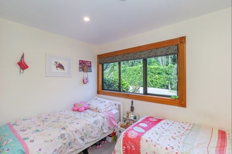 Photo of property in 120 Heatherlea Road West, Levin, 5575