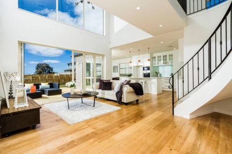 Photo of property in 14 Spyglass Street, Red Beach, 0932