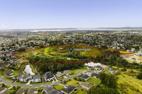Photo of property in 39 Chamberlain Road, Massey, Auckland, 0614
