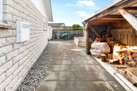 Photo of property in 1a Mcdonald Place, Marton, 4710