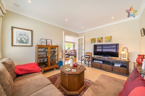 Photo of property in 48a Queens Grove, Hutt Central, Lower Hutt, 5010