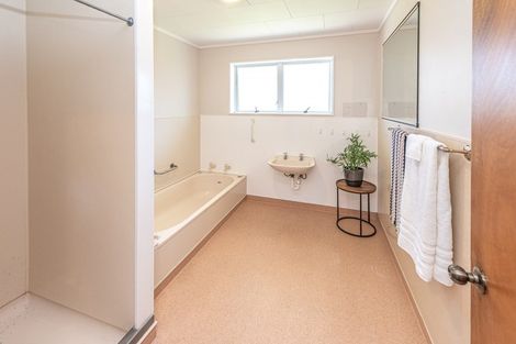 Photo of property in 15 Downes Avenue, Springvale, Whanganui, 4501