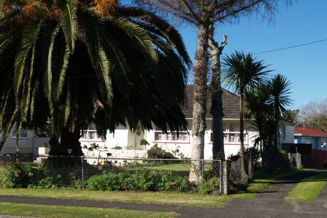 Photo of property in 35 Haddon Street, Mangere East, Auckland, 2024