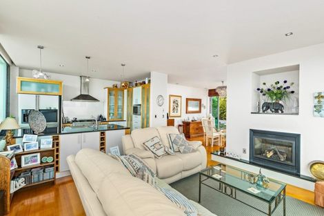Photo of property in 22a Beach Road, Castor Bay, Auckland, 0620