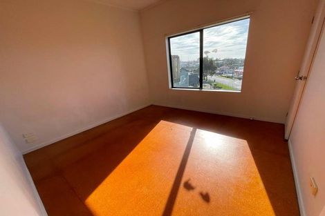 Photo of property in 7 Tavern Road, Silverdale, 0932