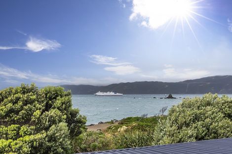 Photo of property in 3a Hector Street, Seatoun, Wellington, 6022