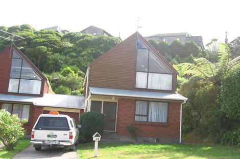 Photo of property in 84 Amapur Drive, Khandallah, Wellington, 6035