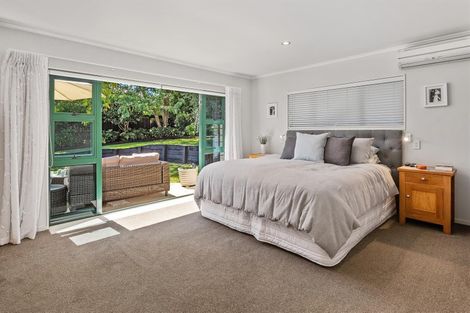 Photo of property in 33 Landing Drive, Albany, Auckland, 0632