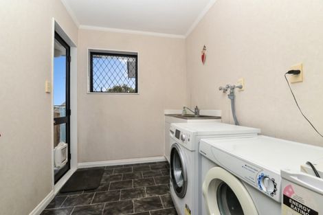 Photo of property in 5 Church Road, Pukete, Hamilton, 3200