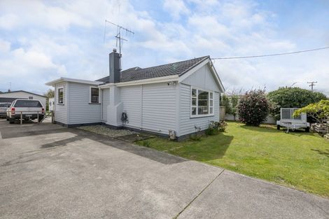Photo of property in 91 Bartholomew Road, Levin, 5510