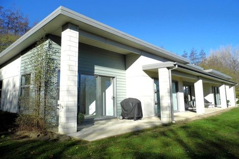 Photo of property in 191 Cormacks-kia Ora Road, Cormacks, Oamaru, 9495