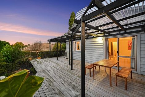 Photo of property in 15 Sillary Street, Hamilton East, Hamilton, 3216