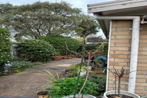 Photo of property in 1a Bathurst Street, Silverstream, Upper Hutt, 5019