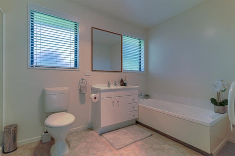 Photo of property in 26a Crofton Road, Harewood, Christchurch, 8051