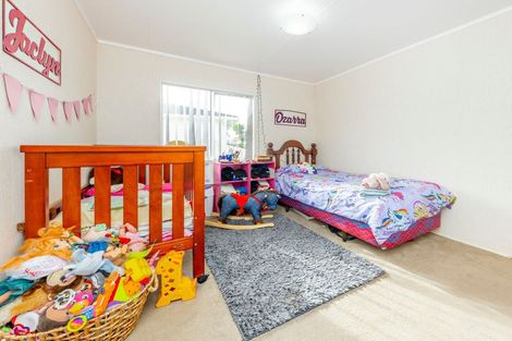 Photo of property in 1/12 Dunstan Place, Otara, Auckland, 2023