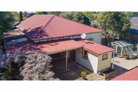 Photo of property in 193 High Street, Oxford, 7430