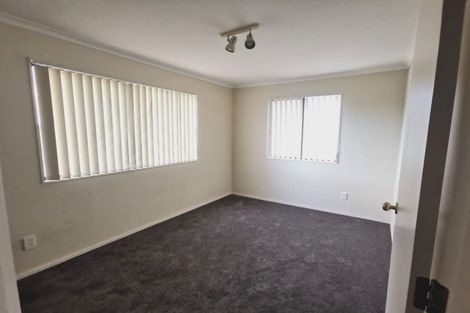 Photo of property in 3/16 Saints Court, Manurewa, Auckland, 2102