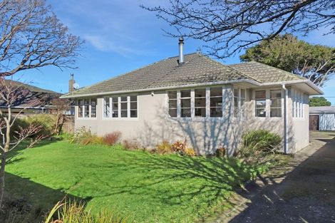 Photo of property in 12 Hamua Grove, Waiwhetu, Lower Hutt, 5010