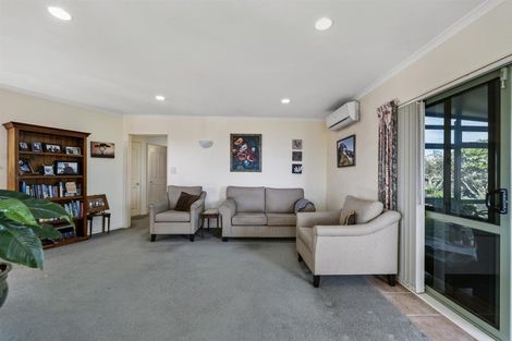Photo of property in 16 Chaytor Street, Te Puke, 3119