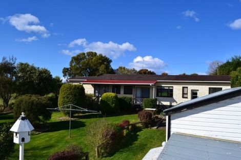 Photo of property in 77 Round Hill Road, Reidston, Oamaru, 9492