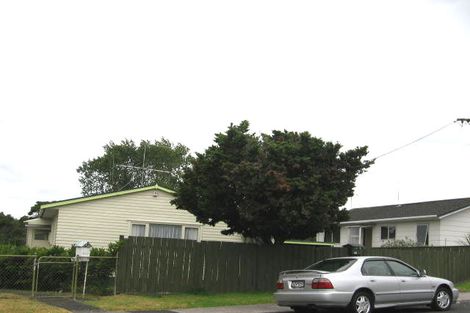 Photo of property in 50 Chippendale Crescent, Birkdale, Auckland, 0626