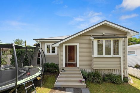 Photo of property in 9 Bretton Terrace, Hillcrest, Hamilton, 3216