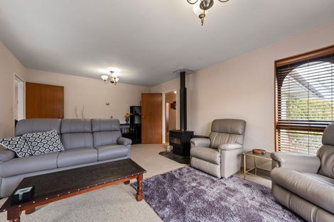 Photo of property in 22 Broadfell Avenue, Avonhead, Christchurch, 8042