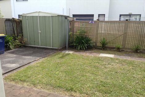 Photo of property in 12 Vitex Lane, Henderson, Auckland, 0612