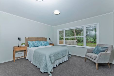 Photo of property in 51 Cambridge Road, Riverhead, 0820