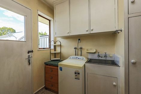 Photo of property in 3/508 Saint Aubyn, Hastings, 4122