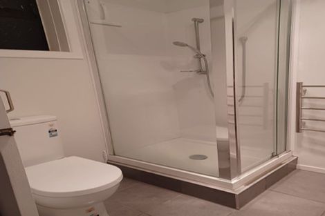 Photo of property in 107 Parkvale Road, Karori, Wellington, 6012