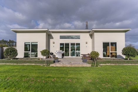 Photo of property in 313 Matahiwi Road, Matahiwi, Masterton, 5888