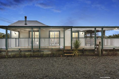 Photo of property in 16 New York Street, Martinborough, 5711