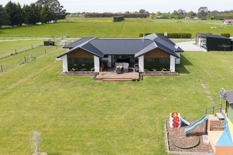 Photo of property in 28 Gordons Road, Netherby, Ashburton, 7772