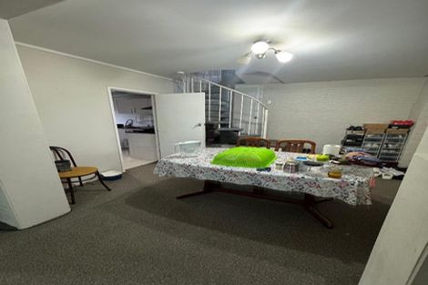Photo of property in 72 Browns Road, Manurewa, Auckland, 2102