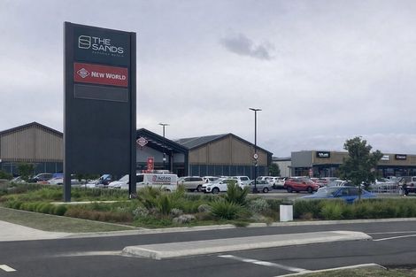 Photo of property in 5 Lance Way, Papamoa, 3118