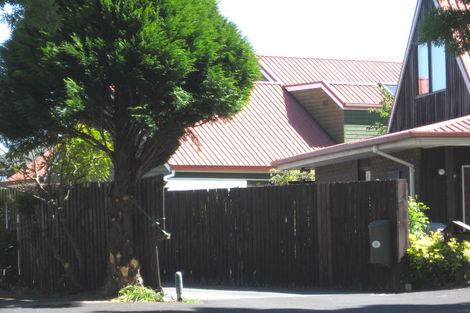 Photo of property in 16 Elvira Court, Bishopdale, Christchurch, 8053