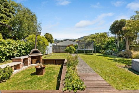 Photo of property in 15 Hugh Street, Sawyers Bay, Port Chalmers, 9023