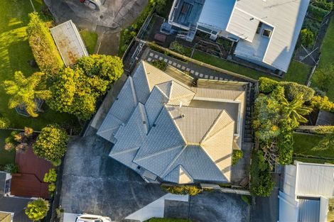 Photo of property in 2/31 Clovelly Road, Bucklands Beach, Auckland, 2012