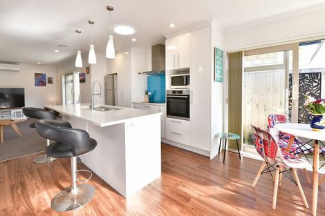 Photo of property in 43a Doment Crescent, Orewa, 0931