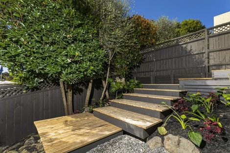 Photo of property in 11a Langana Avenue, Browns Bay, Auckland, 0630