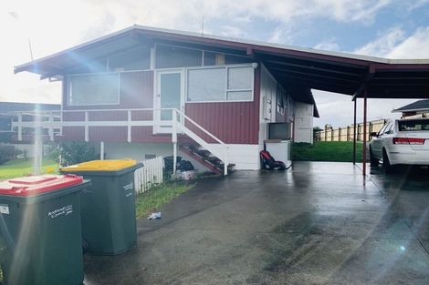 Photo of property in 128 Farquhar Road, Glendene, Auckland, 0602