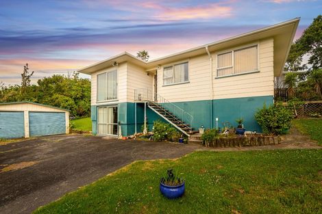 Photo of property in 62 Kamara Road, Glen Eden, Auckland, 0602